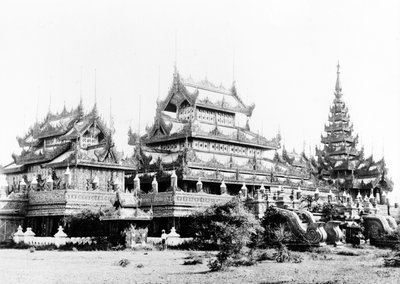 Kyaung d